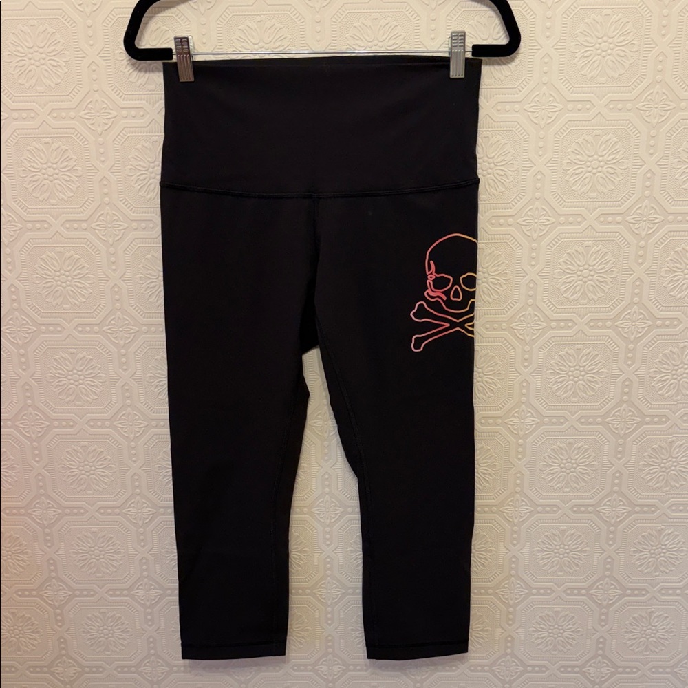SoulCycle x lululemon athletica Black Leggings with Skull Size 10
